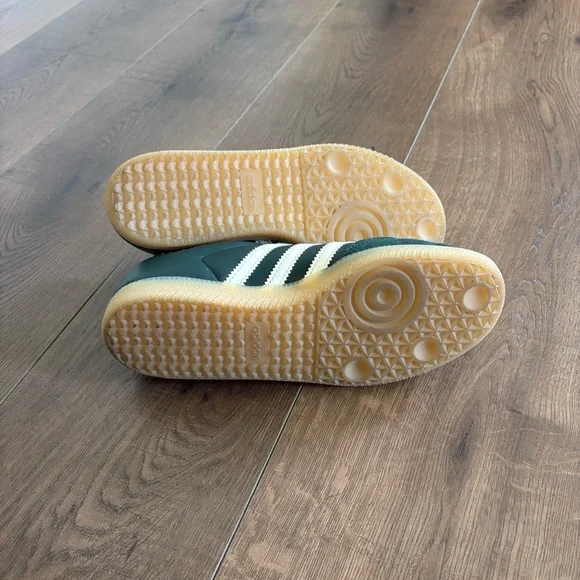 Adidas Samba OG Dark Green and Cream Sneakers - Picture 6 of 7